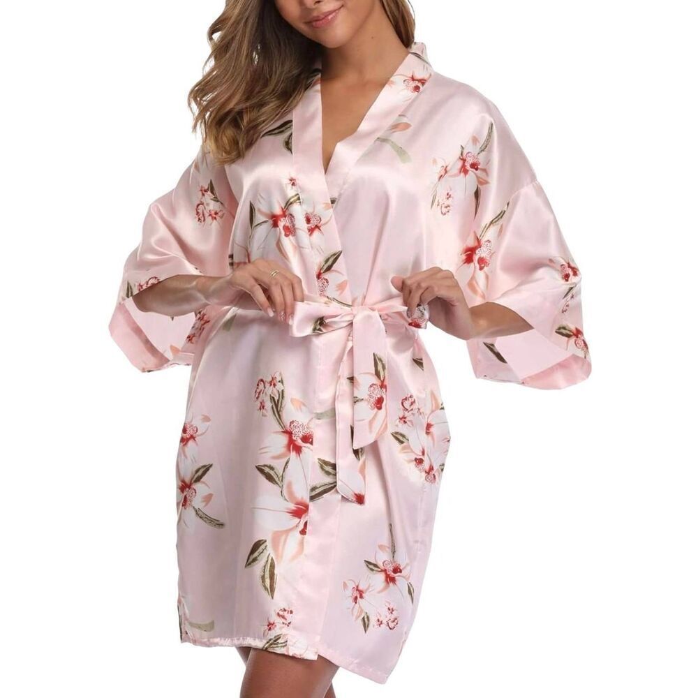 Amazon Women's Pink Polyester Floral Robe NEW NWOT